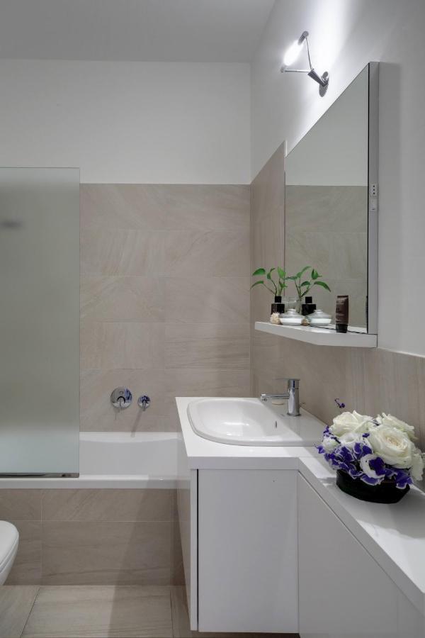 Contempora Apartments - Elvezia 8 - E22 Milano Eksteriør billede